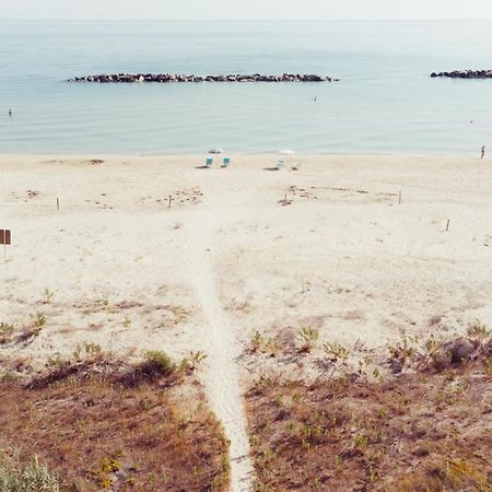 B&B Il Mare In Una Stanza Ortona Extérieur photo
