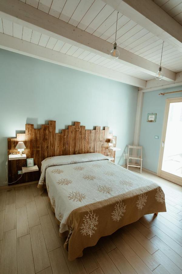 B&B Il Mare In Una Stanza Ortona Extérieur photo