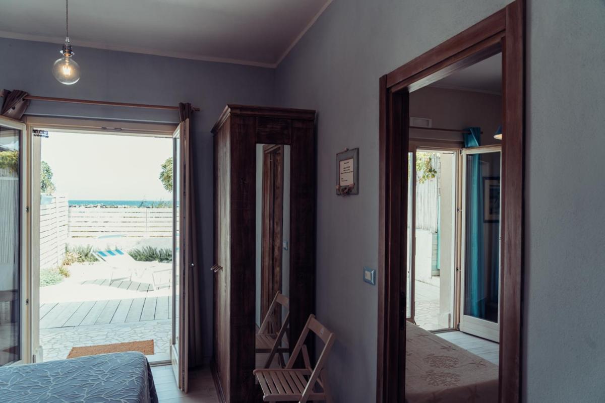 B&B Il Mare In Una Stanza Ortona Extérieur photo